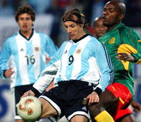 Archivo-AFP.&nbsp;Est&aacute; volviendo. El atacante argentino Claudio Caniggia estar&iacute;a en condiciones de debutar ante Nigeria. Los m&eacute;dicos se mostraron conformes con la recuperaci&oacute;n.